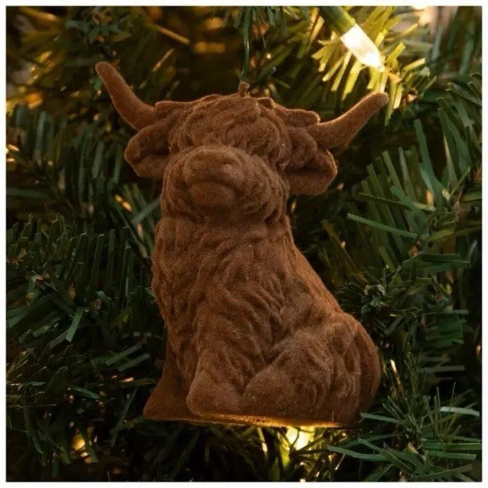 Highland Cow Merry Christmas 4pc Bundle (Stocking, Flag, 2 Tree Ornaments) New
